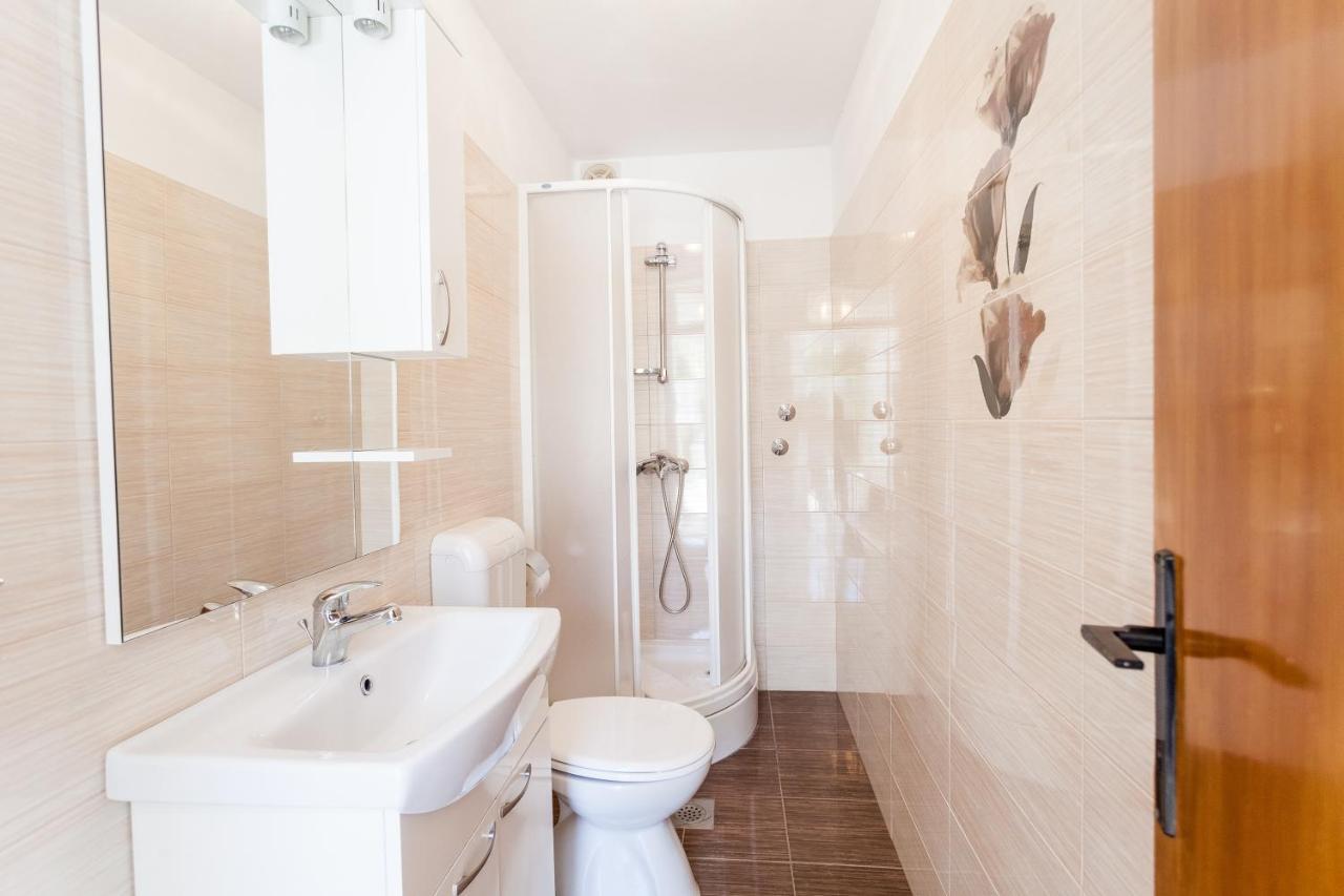 Apartments By The Sea Lumbarda, Korcula - 10049 מראה חיצוני תמונה